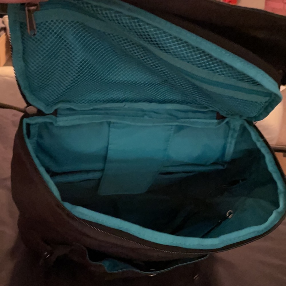 Backpack - Picture 4 of 5